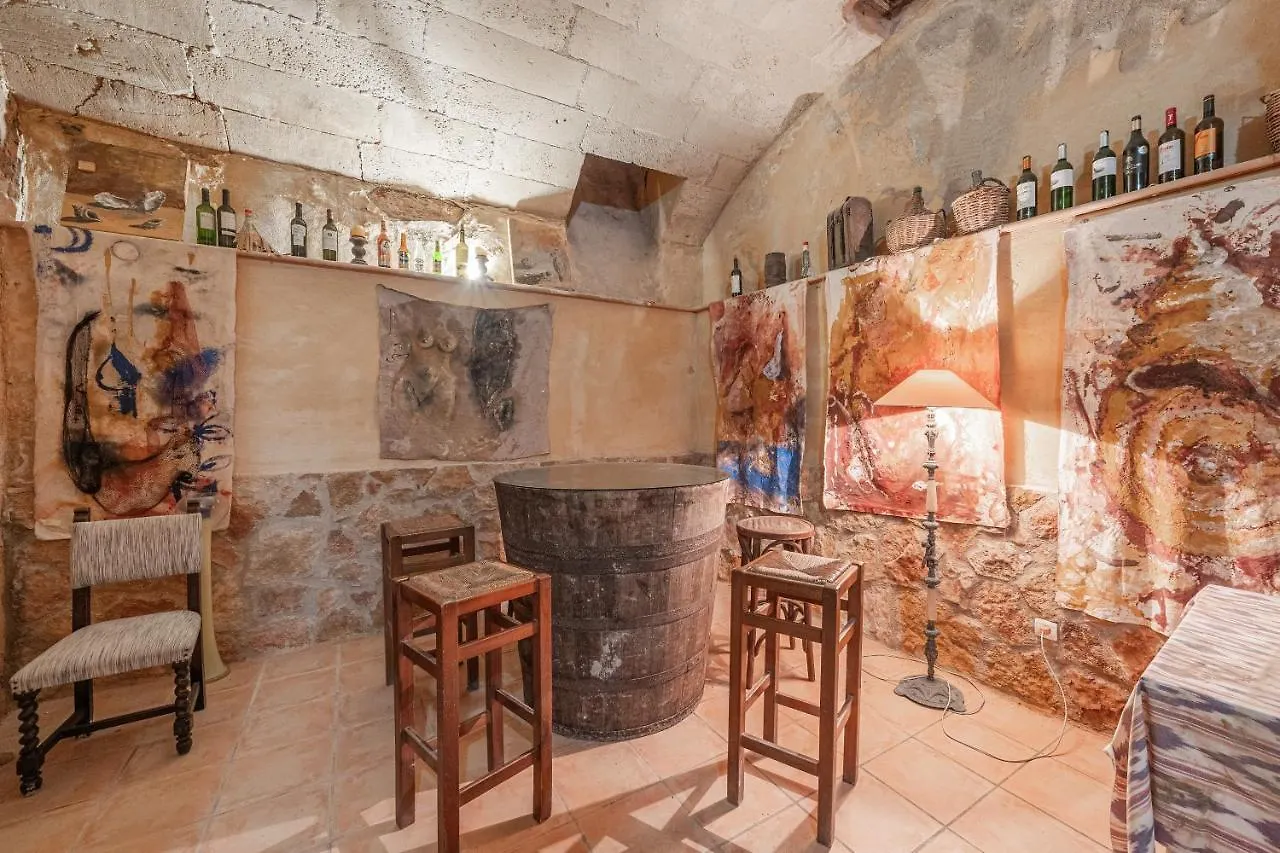 Cas Padri Villa Llucmajor  0*, Llucmajor (Mallorca) Spain