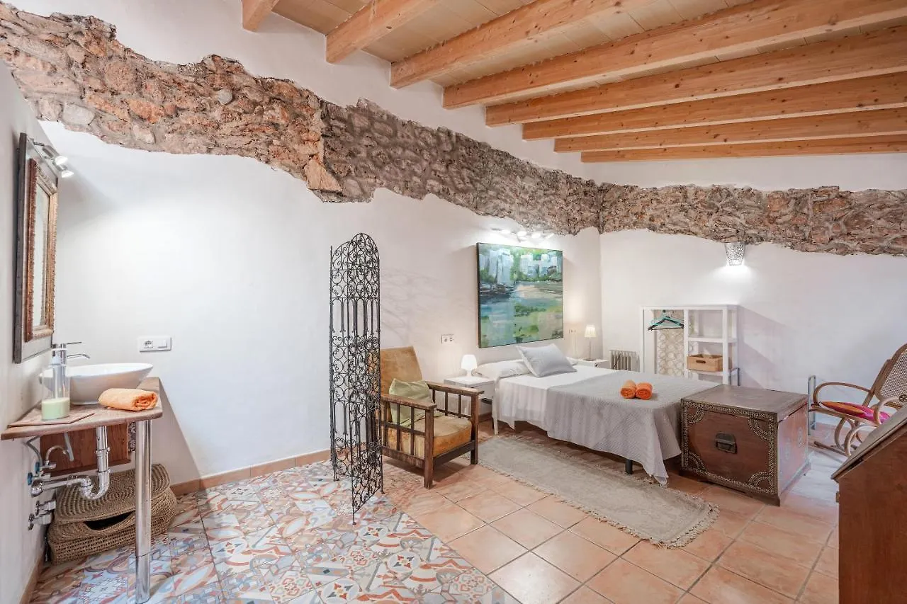 Cas Padri Villa Llucmajor  0*, Llucmajor (Mallorca) Spain